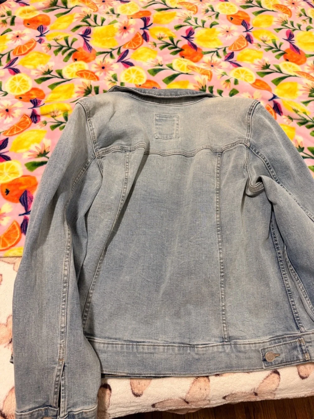 LC Lauren Conrad Light Blue Denim Jacket - Picture 4 of 4